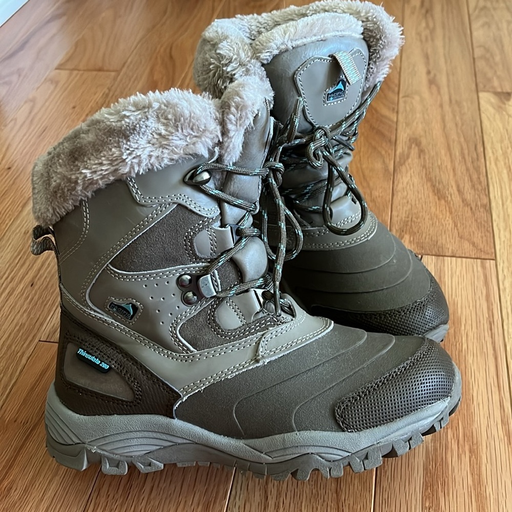 Pacific Mountain Snow Boots